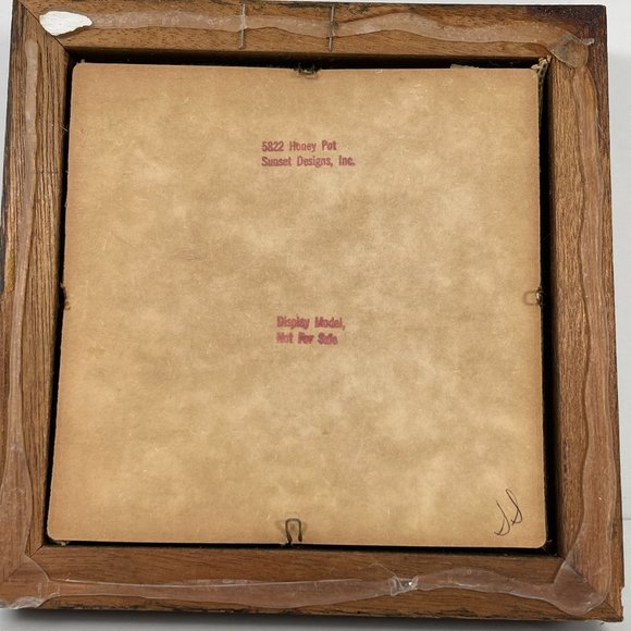 Vintage Honey Pot and Bees Cross Stitch Embroidery - Picture 6 of 8